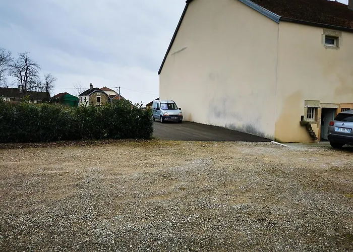 Homestay Chez Elodie Pressigny (Haute-Marne)